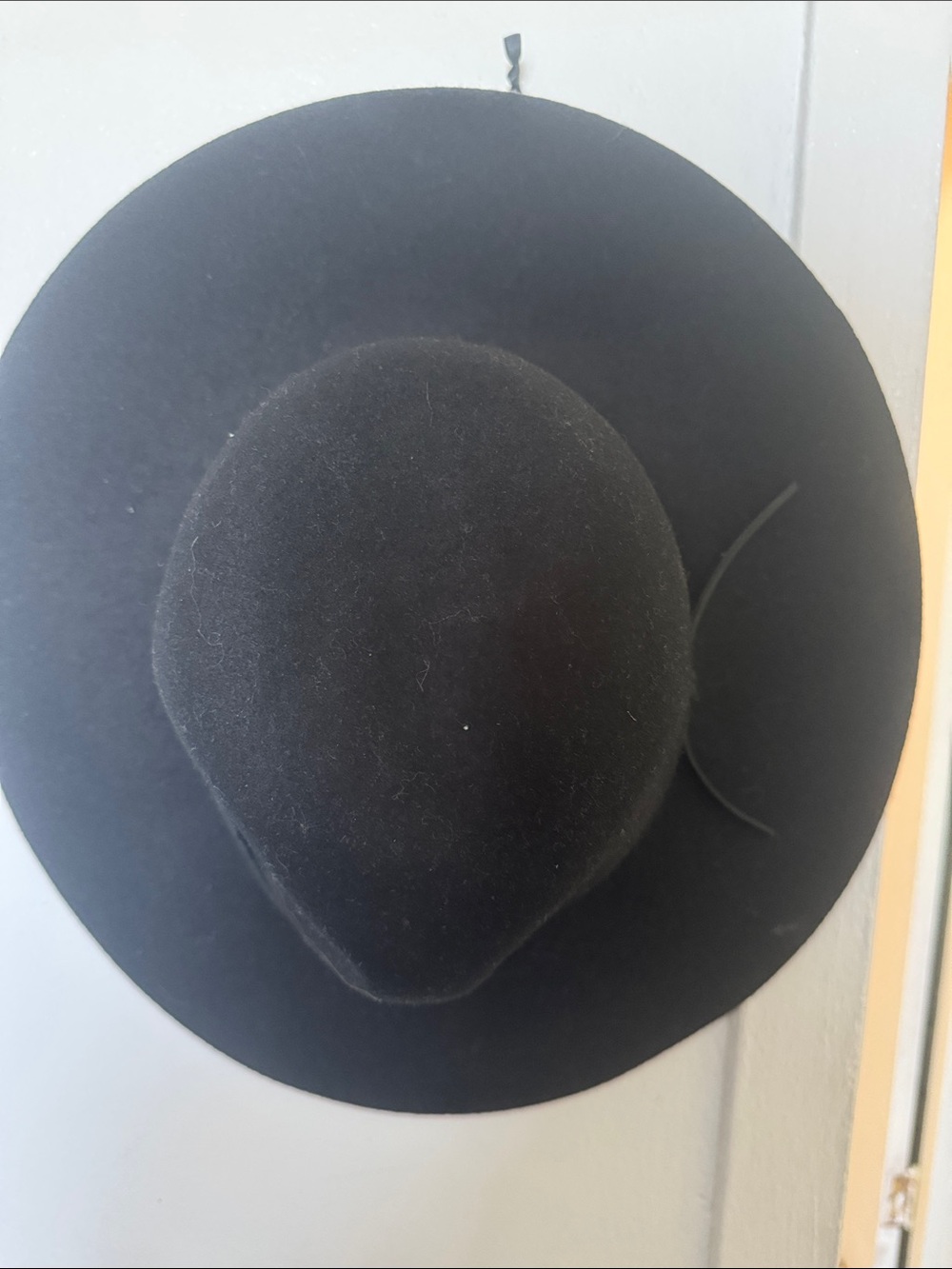 Classic Black Wool Felt Wide-Brim Hat